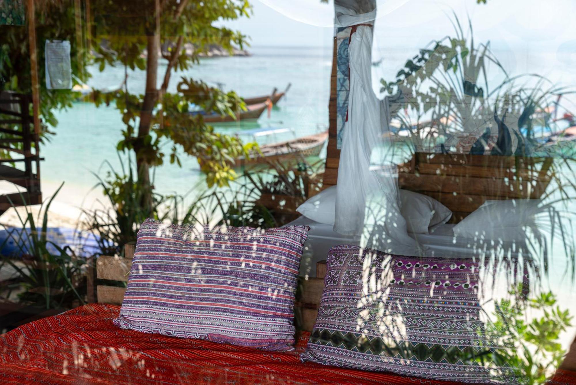 Castaway Resort Ко Липе Екстериор снимка